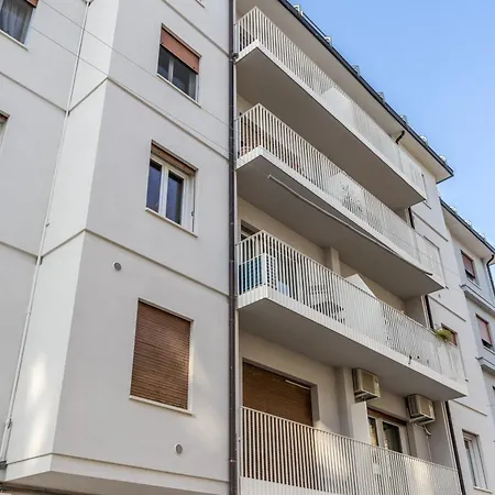 Zara9 Apartment *